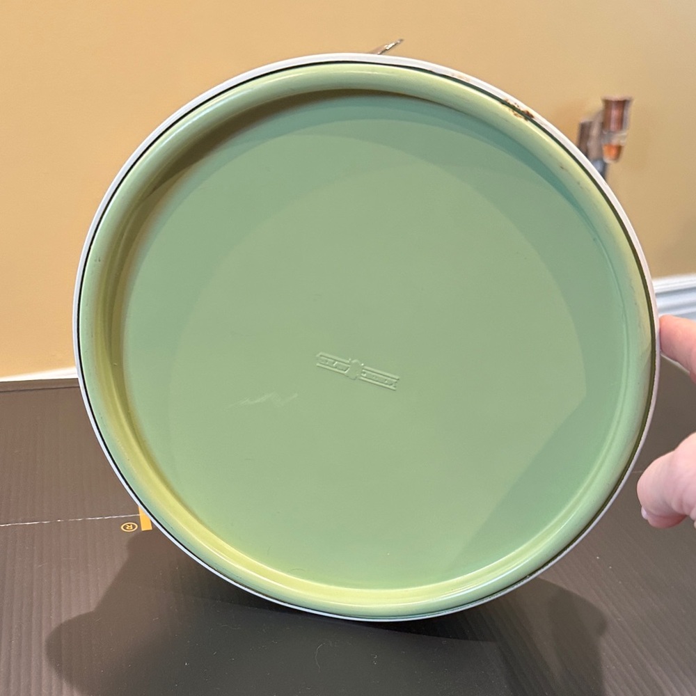 Light Green Springform Pan - Picture 3 of 4